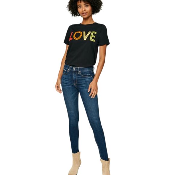 FUZZY LOVE Black T-Shirt NOT a Graphic Tee Short Sleeve Small - Picture 12 of 13